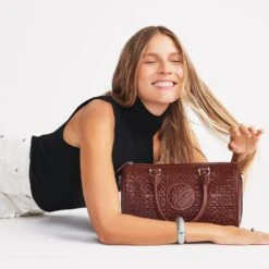 Vereda Satchel -Brighton vereda satchel garnet 3